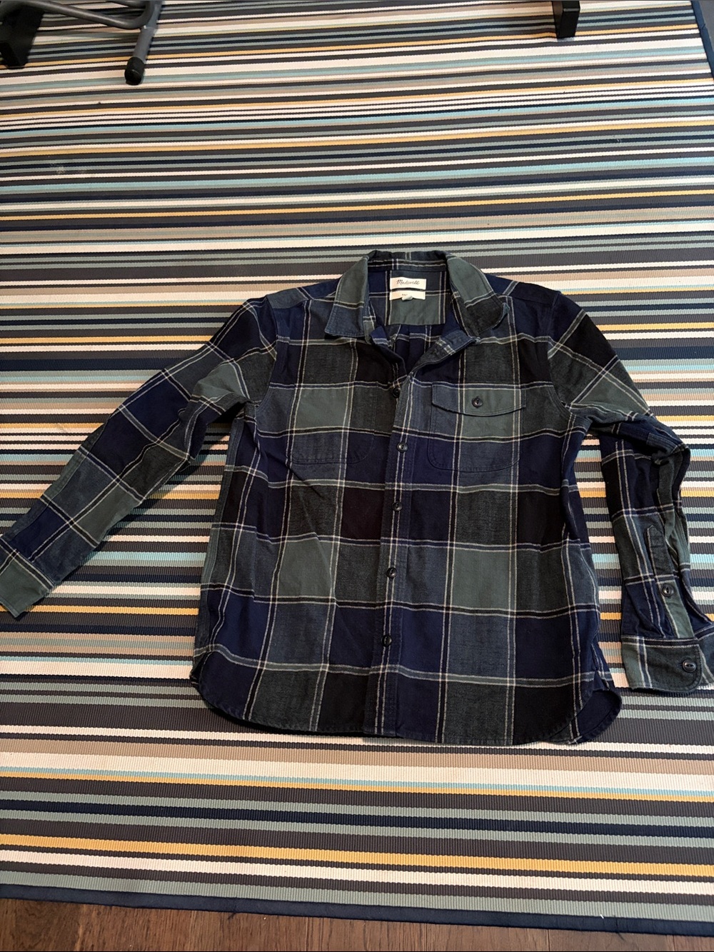 Madewell Men's Navy & Gray Plaid Flannel Shirt